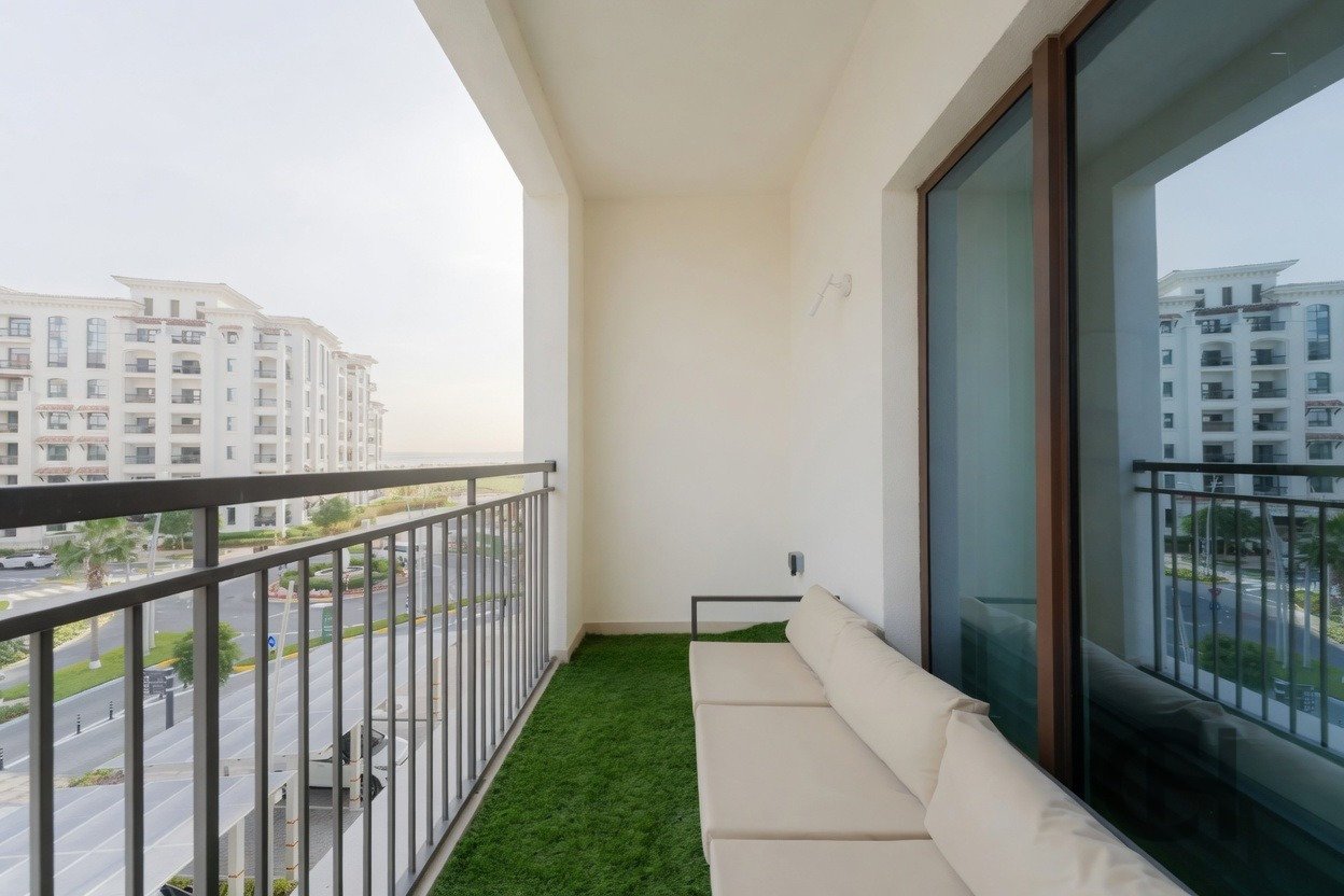 Studio for rent in Apartments 1, Yas Island, Abu Dhabi - property photo 7