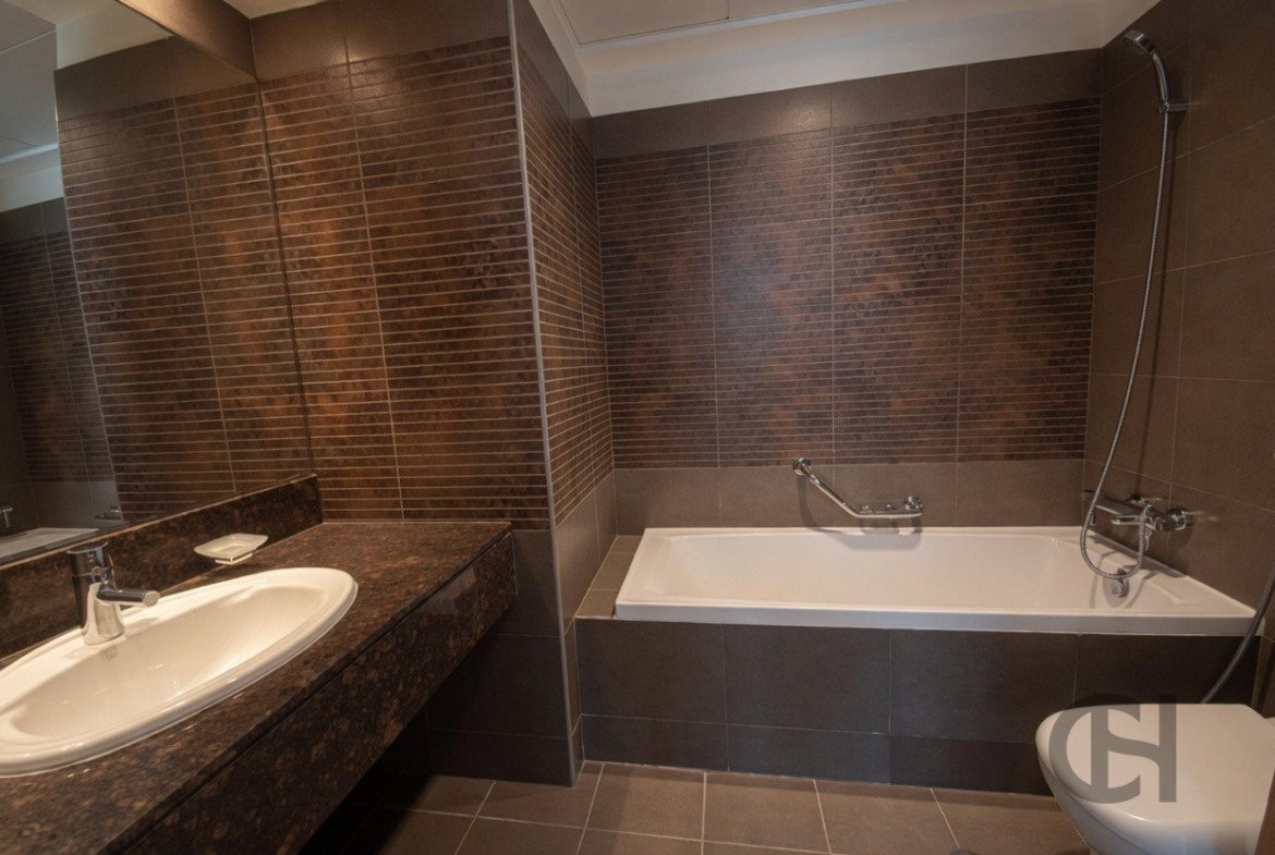 3BR apartment for rent in Beach Towers, Al Reem Island, Abu Dhabi - property photo 11