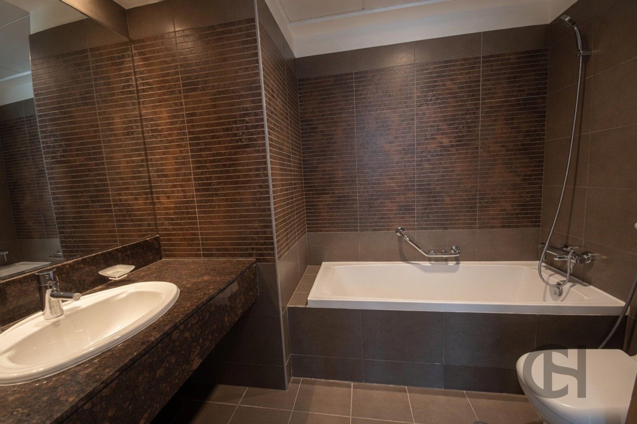 3BR apartment for rent in Beach Towers, Al Reem Island, Abu Dhabi - property photo 11