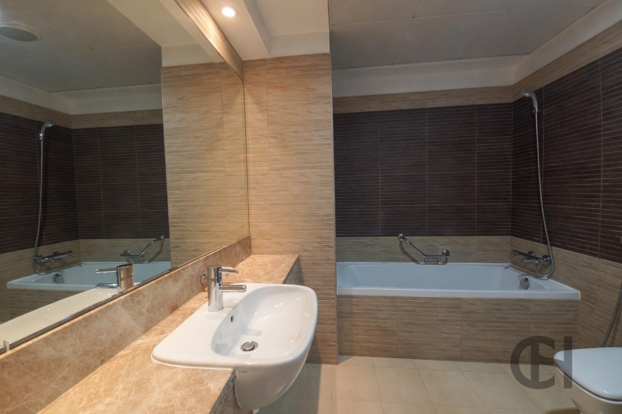 3BR apartment for rent in Beach Towers, Al Reem Island, Abu Dhabi - property photo 6