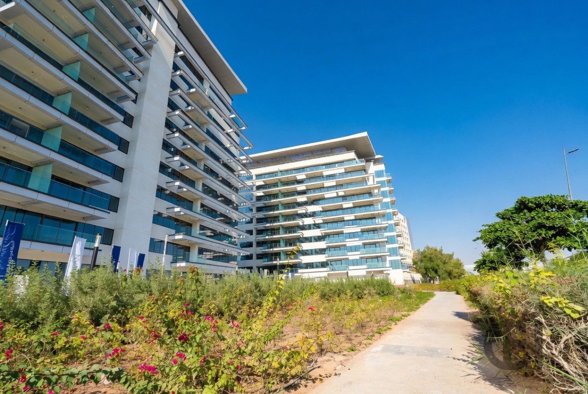3BR apartment for rent in Mayan 2, Yas Island, Abu Dhabi - property photo 22