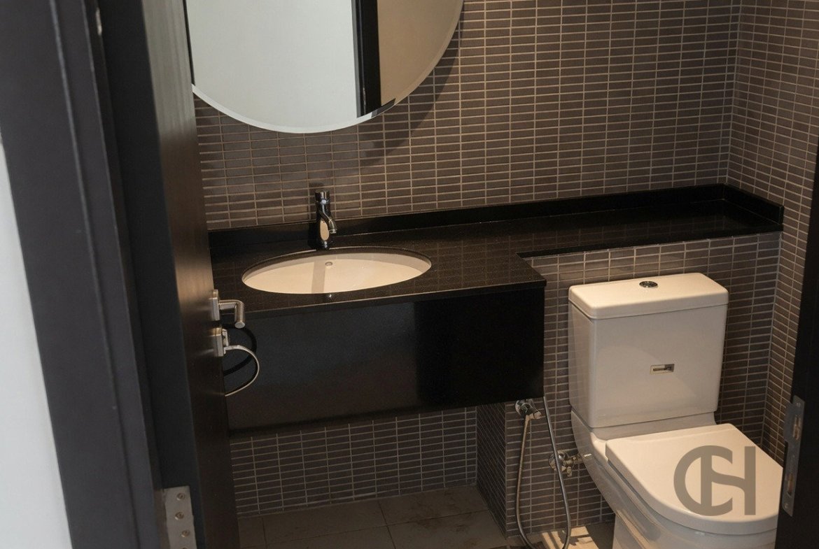 2BR apartment for rent in RAK Tower, Al Reem Island, Abu Dhabi - property photo 11