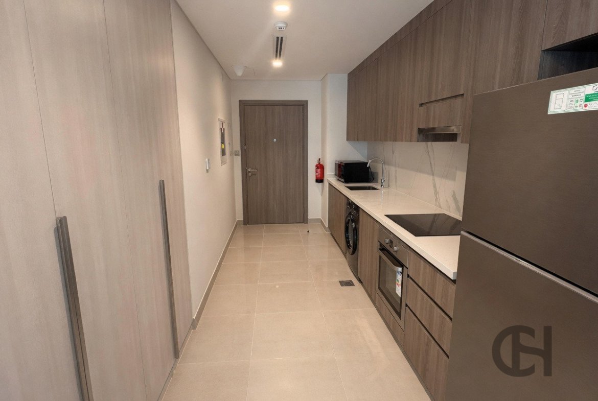 Studio for rent in Residences D, Yas Island, Abu Dhabi - property photo 1