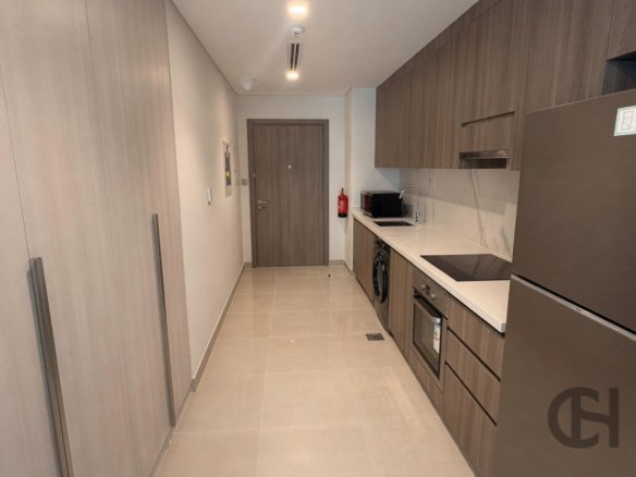 Studio for rent in Residences D, Yas Island, Abu Dhabi - property photo 1