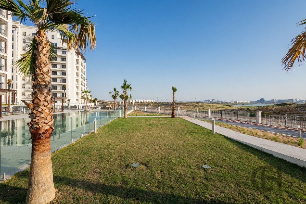 Studio for rent in Residences D, Yas Island, Abu Dhabi – property photo 13 Studio for rent in Residences D, Yas Island, Abu Dhabi - property photo 13