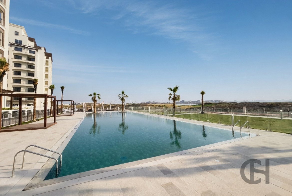 Studio for rent in Residences D, Yas Island, Abu Dhabi - property photo 4