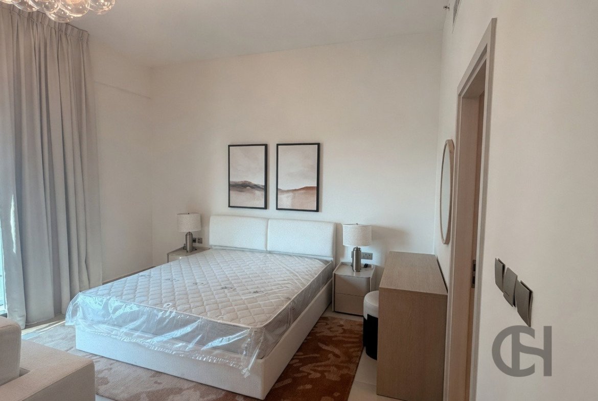 Studio for rent in Residences D, Yas Island, Abu Dhabi - property photo 9