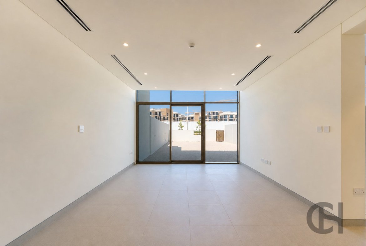 2BR Townhouse for rent in Souk Al Jubail, Al Jubail Island, Abu Dhabi with Single Row, Balcony. View photos, amenities and availability.