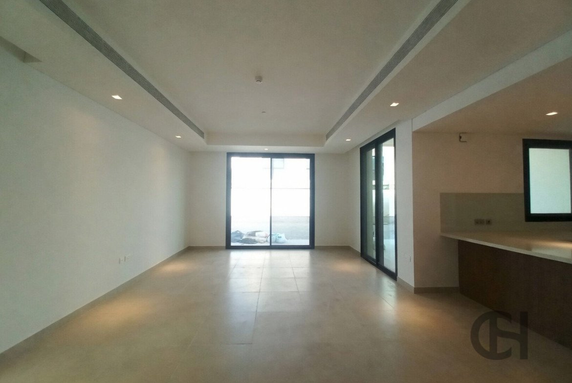 4BR Townhouse for rent in The Magnolias, Yas Island, Abu Dhabi with Community View, Balcony, Maid Room. View photos, amenities and availability.