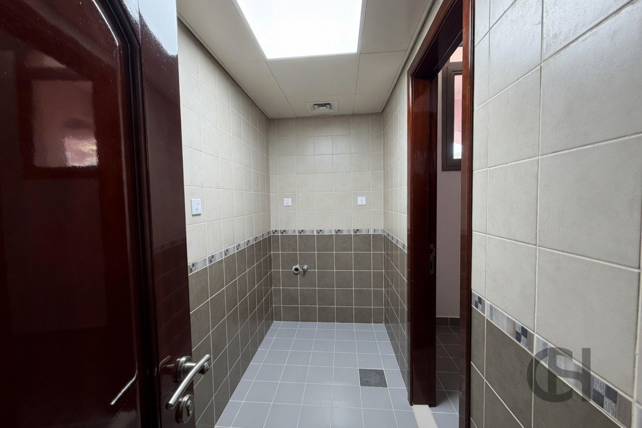 5BR Villa for rent in Mangrove Village, Rabdan, Abu Dhabi - property photo 1
