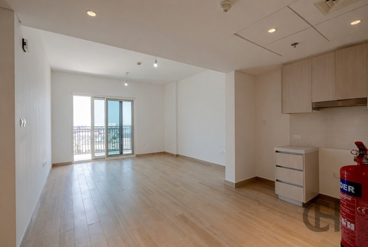 1BR Apartment for Rent in Waters Edge | Community view