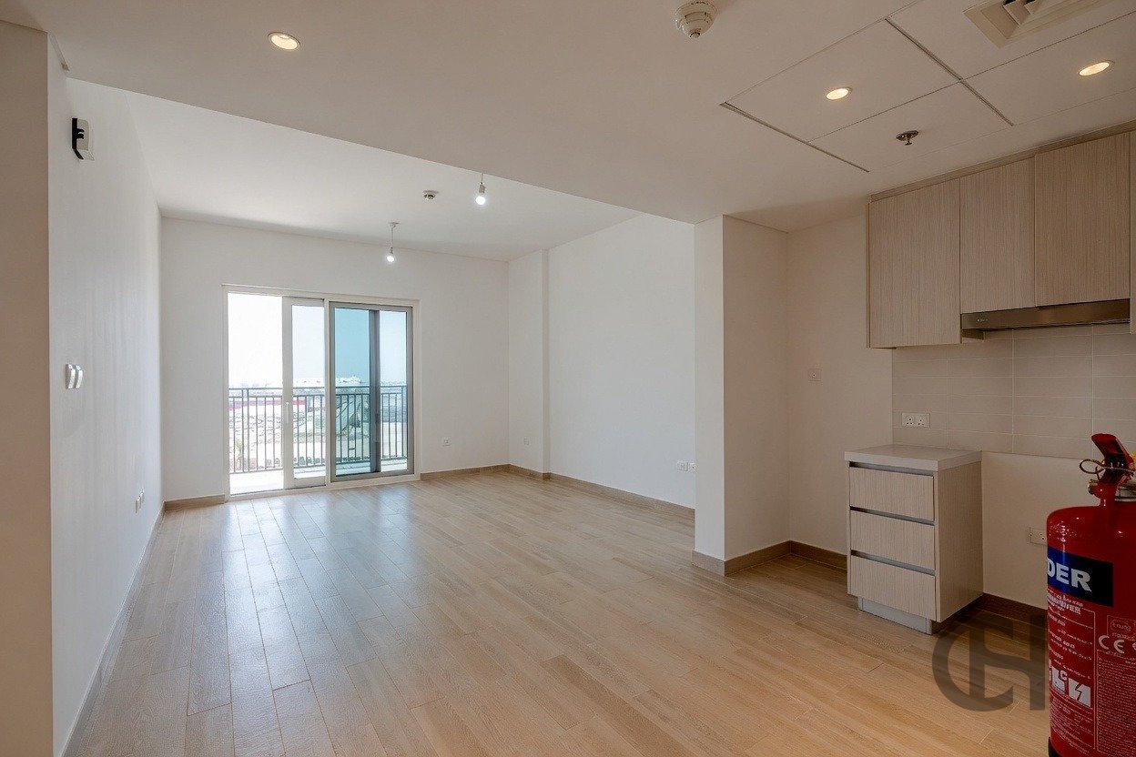 1BR Apartment for Rent in Waters Edge | Community view