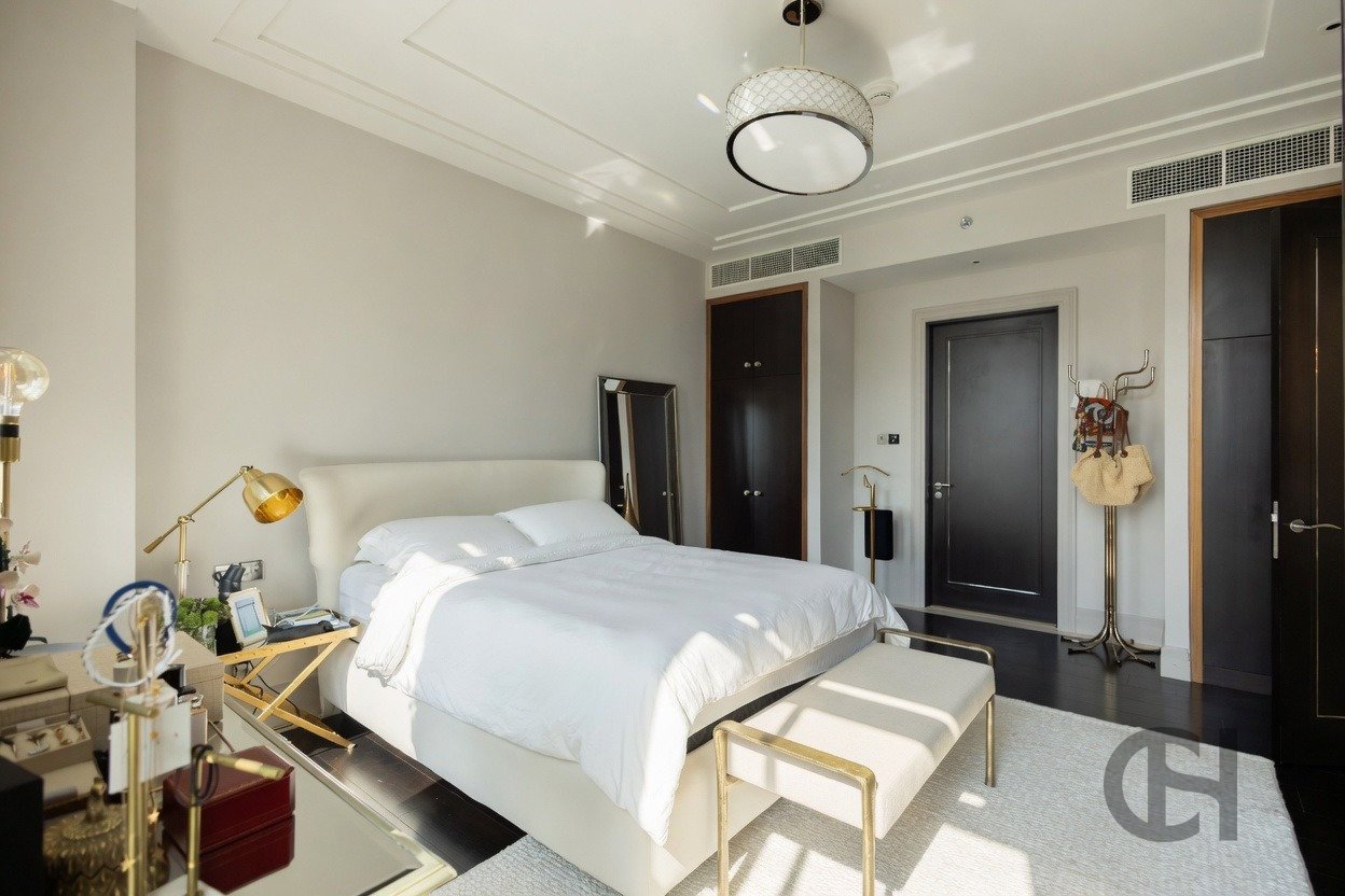 2BR Apartment for rent in Four Seasons Hotel, Al Maryah Island, Abu Dhabi with Balcony. View photos, amenities and availability.