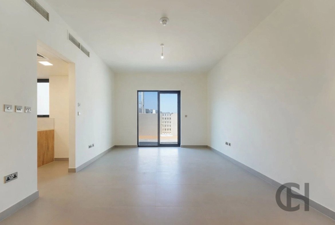 2BR Townhouse for rent in Noya Viva, Yas Island, Abu Dhabi with Single Row, Community View. View photos, amenities and availability.