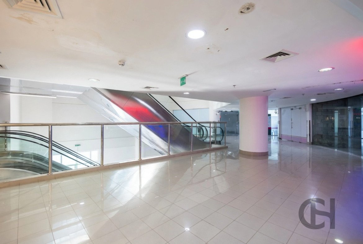 Retail for Rent in Oceanscape | Community View - property photo 2