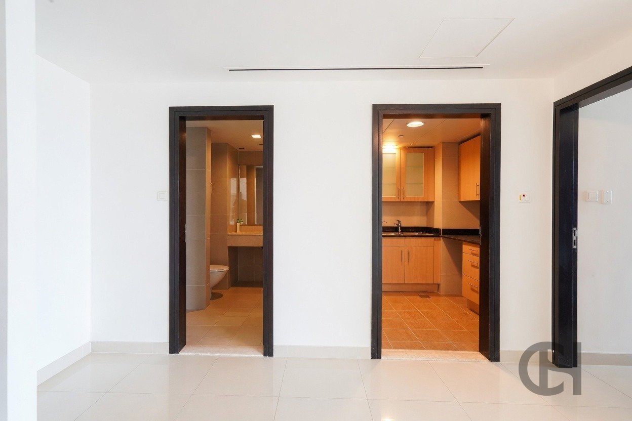 imgi_13_image_result 1BR Apartment for Rent in Sky Tower | Skyline and sea view