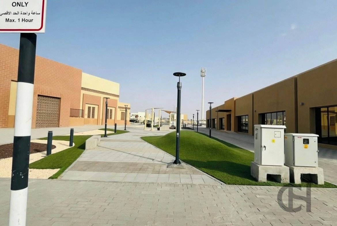Retail for Rent in Sweihan | Prime Location - property photo 2