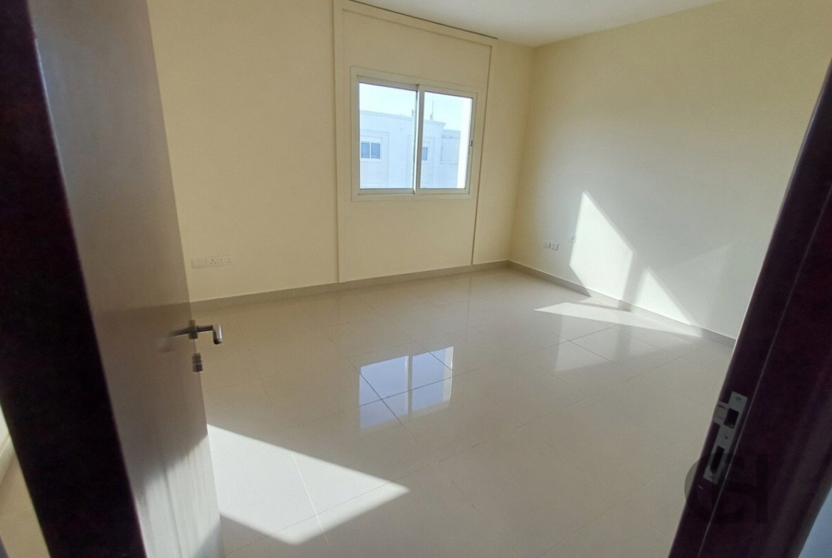 5 Townhouse for sale in Arabian Style - property photo 2