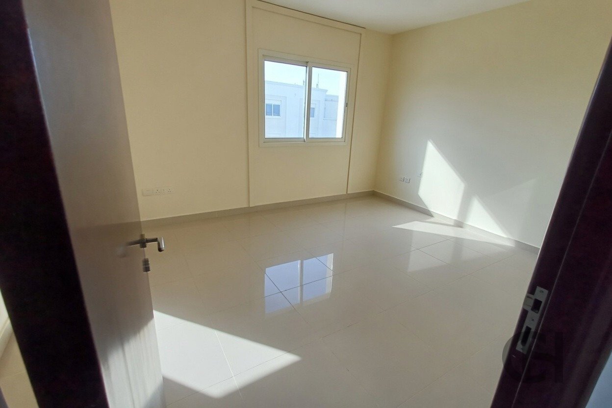 5 Townhouse for sale in Arabian Style - property photo 2