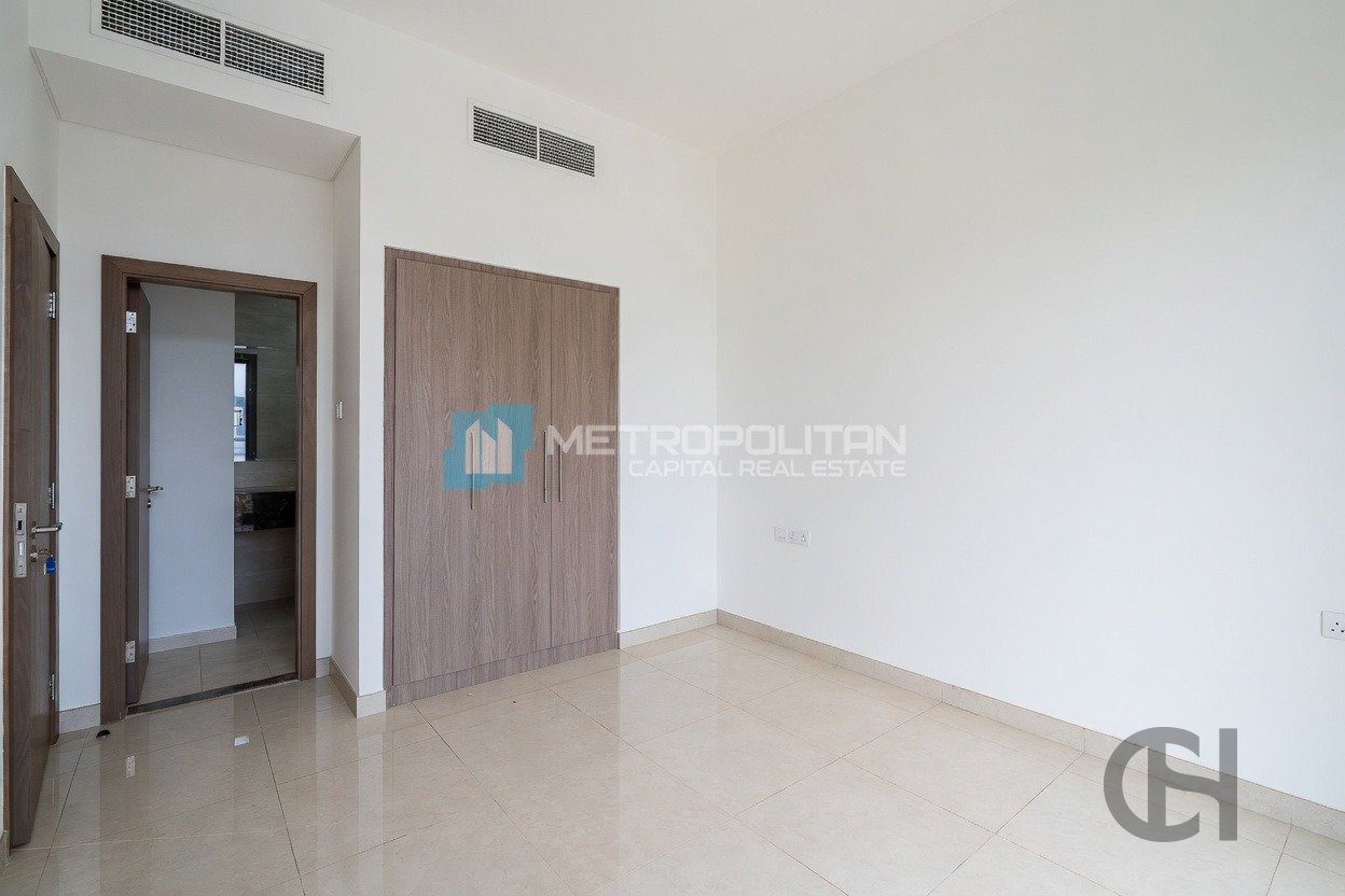 3 Townhouse for sale in Faya at Bloom Gardens - property photo 2