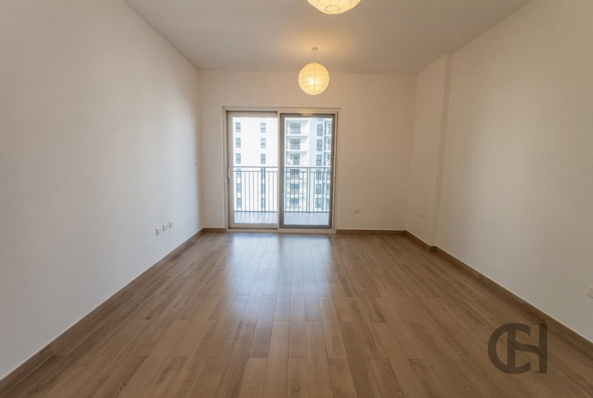1BR Apartment for rent in Waters Edge, Yas Island, Abu Dhabi with Community View, Balcony. View photos, amenities and availability.