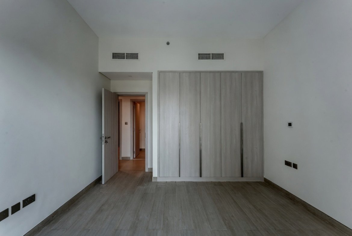 2BR Apartment for Rent in Residences E | Yas Golf Collection