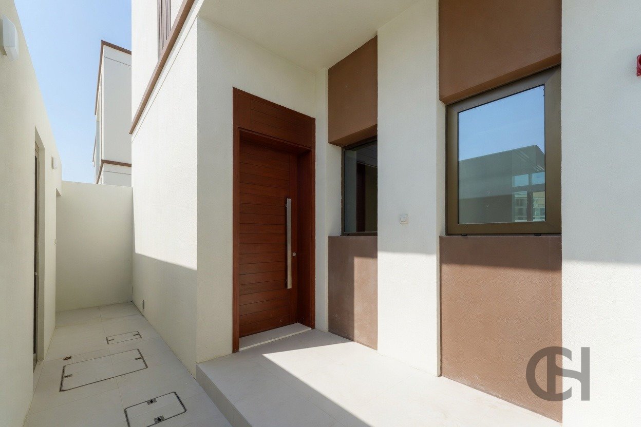 2BR Townhouse for rent in Souk Al Jubail, Al Jubail Island, Abu Dhabi with Single Row, Balcony. View photos, amenities and availability.