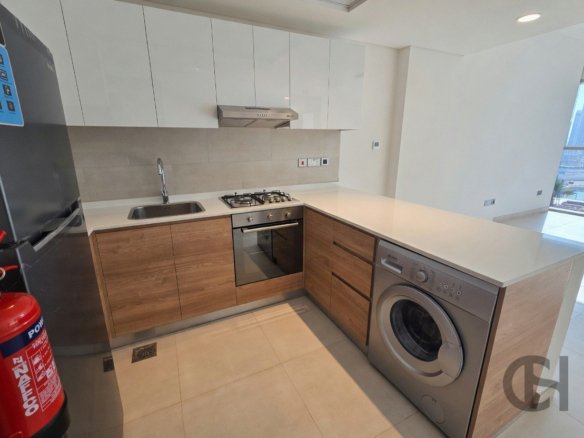 2BR Apartment for Rent in Radiant Square | Pool view