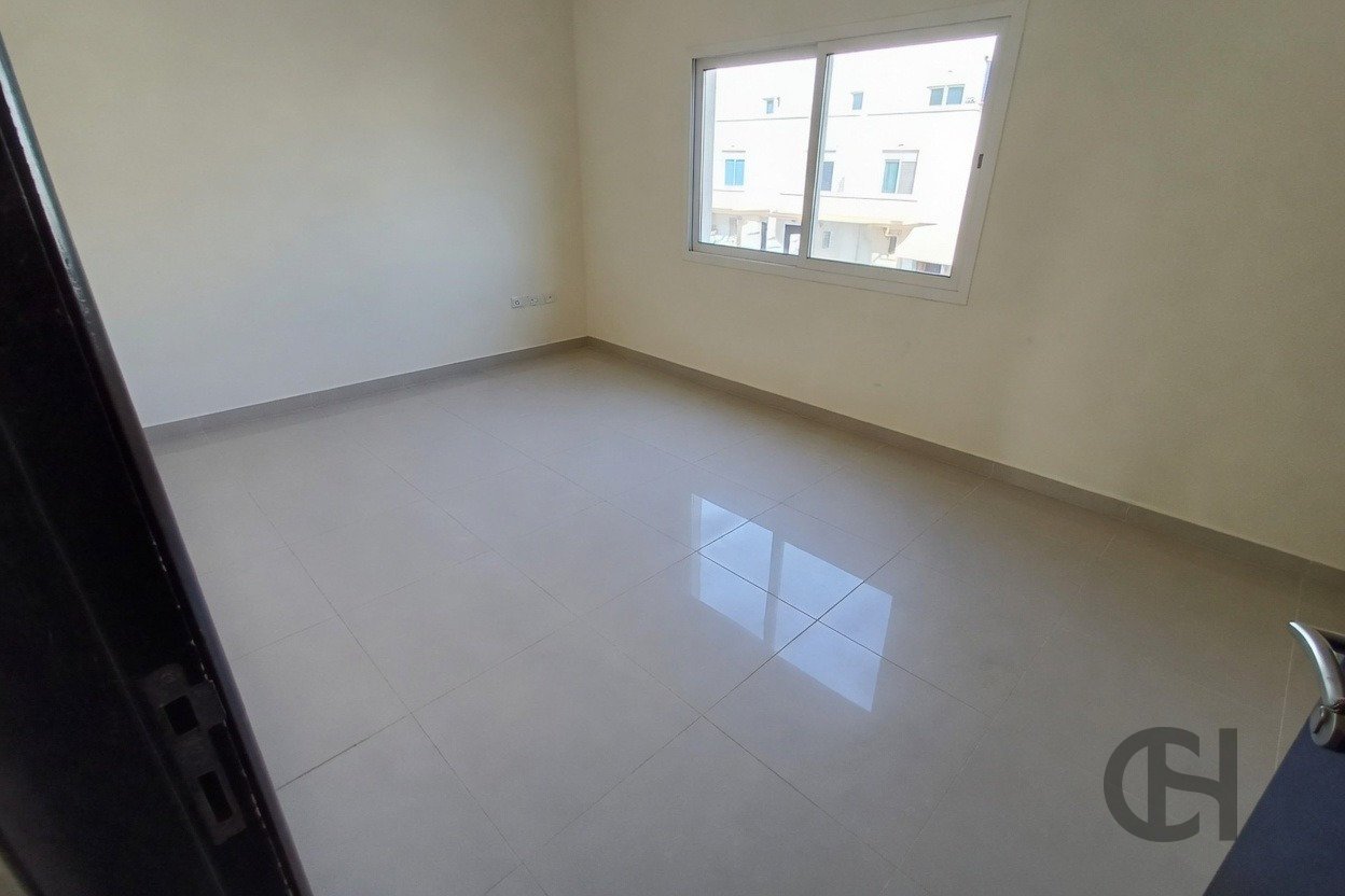 5 Townhouse for sale in Arabian Style - property photo 3