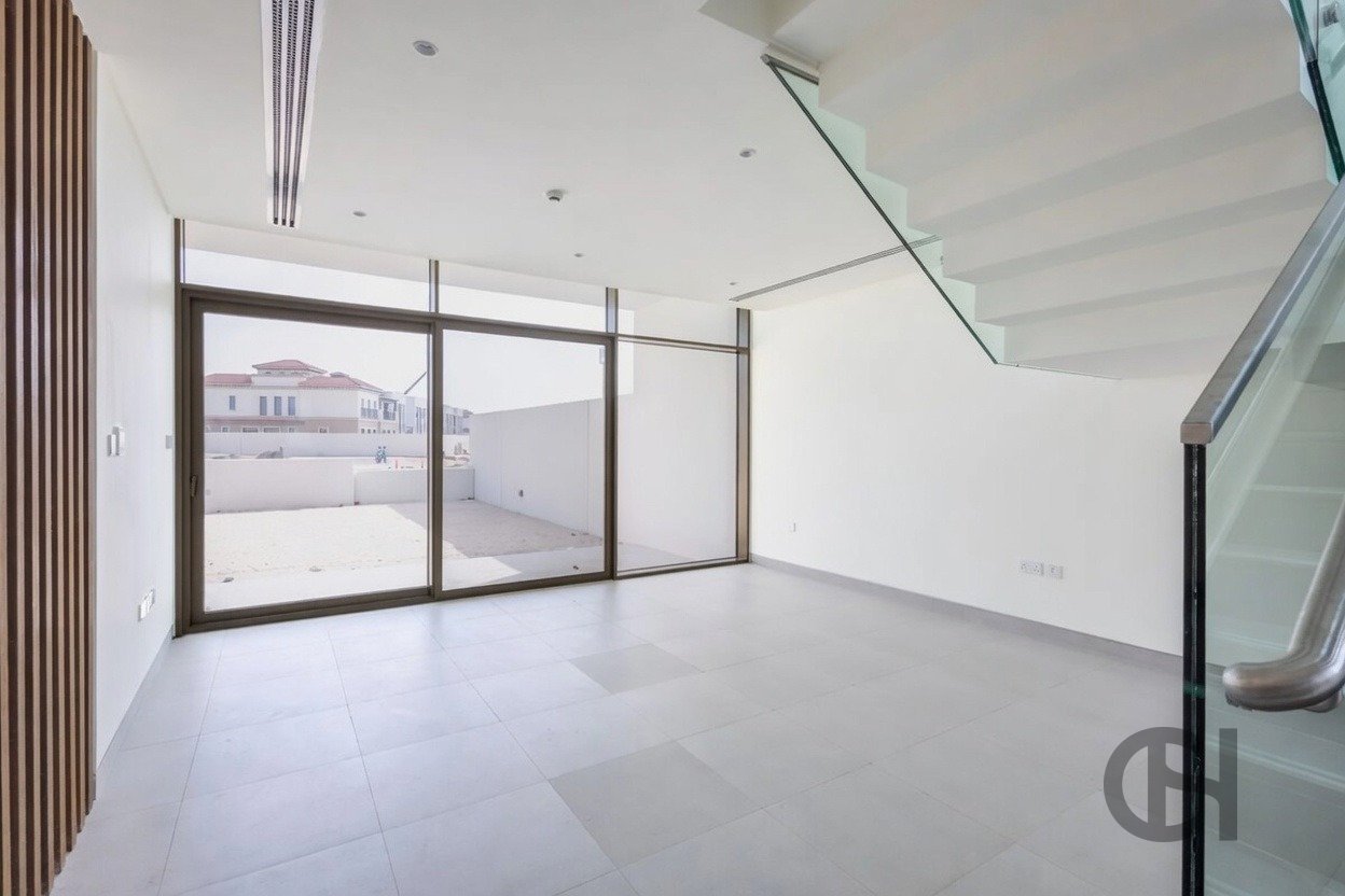 3BR Townhouse for rent in Souk Al Jubail, Al Jubail Island, Abu Dhabi with Single Row, Balcony. View photos, amenities and availability.