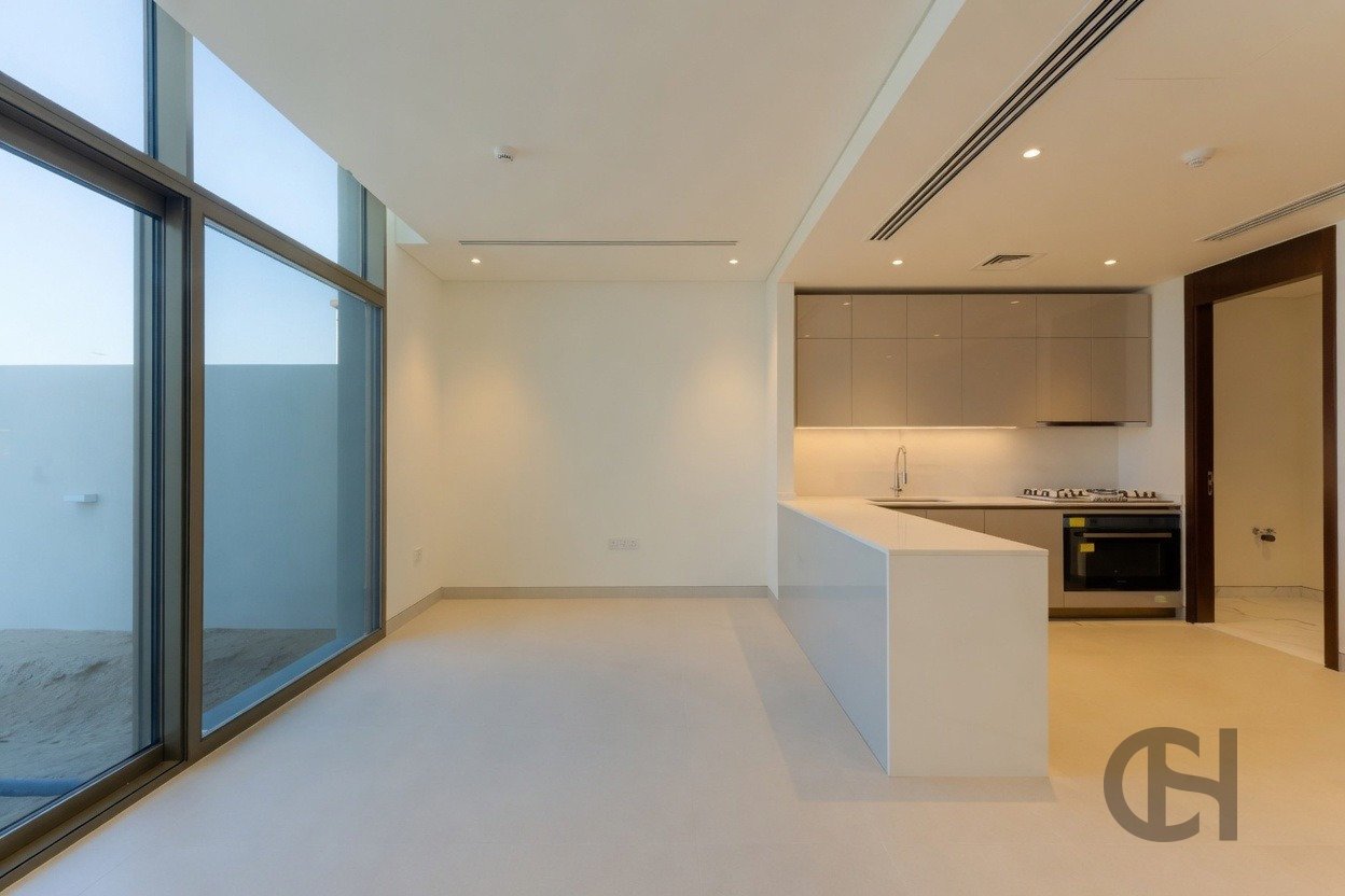 3BR Townhouse for rent in Nad Al Dhabi, Al Jubail Island, Abu Dhabi with Single Row, Community View, Corner Unit. View photos, amenities and availability.