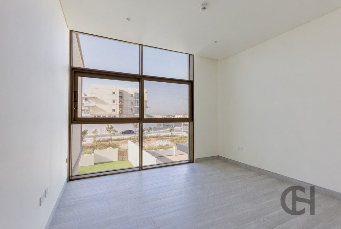 3BR Townhouse for rent in Souk Al Jubail, Al Jubail Island, Abu Dhabi with Single Row, Community View, Balcony. View photos, amenities and availability.