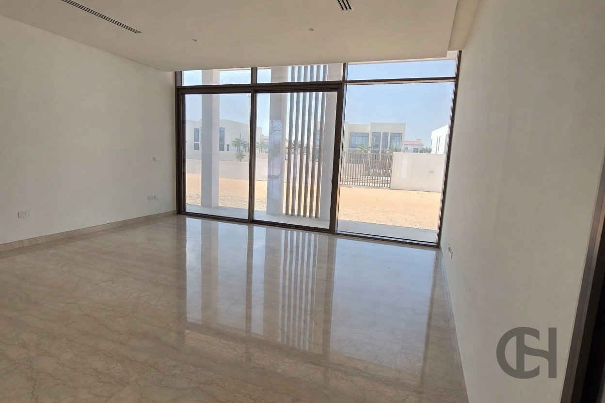 5BR Villa for rent in Nad Al Dhabi, Al Jubail Island, Abu Dhabi - property photo 4