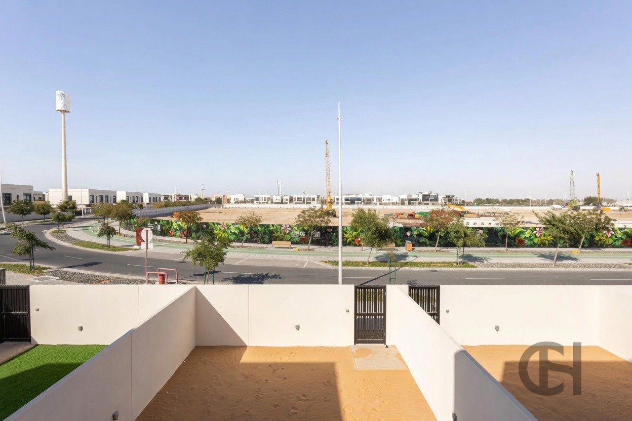 2BR Townhouse for rent in The Dahlias, Yas Island, Abu Dhabi with Single Row, Balcony. View photos, amenities and availability.