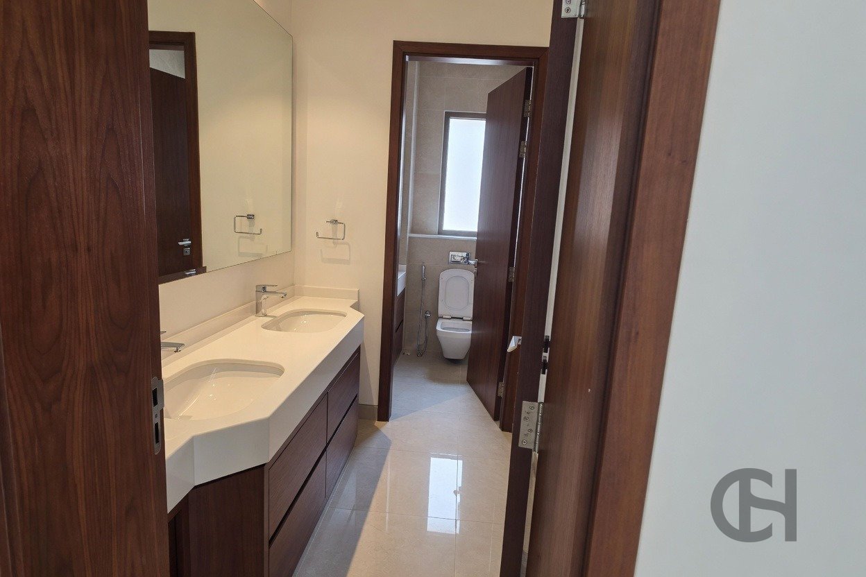 5BR Villa for rent in Nad Al Dhabi, Al Jubail Island, Abu Dhabi - property photo 5