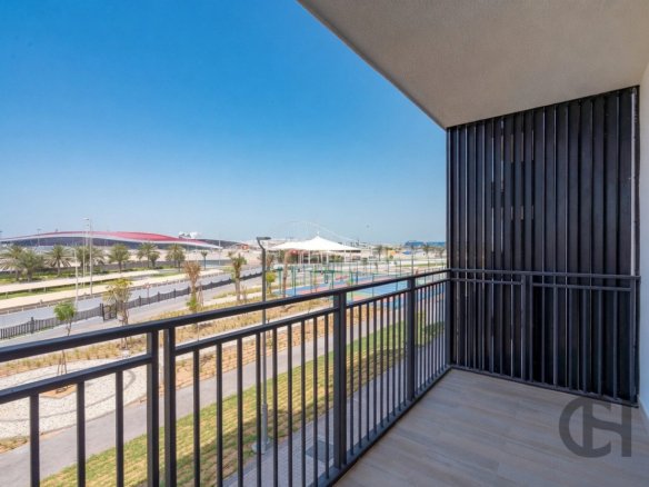 1BR Apartment for Rent in Waters Edge | Community view