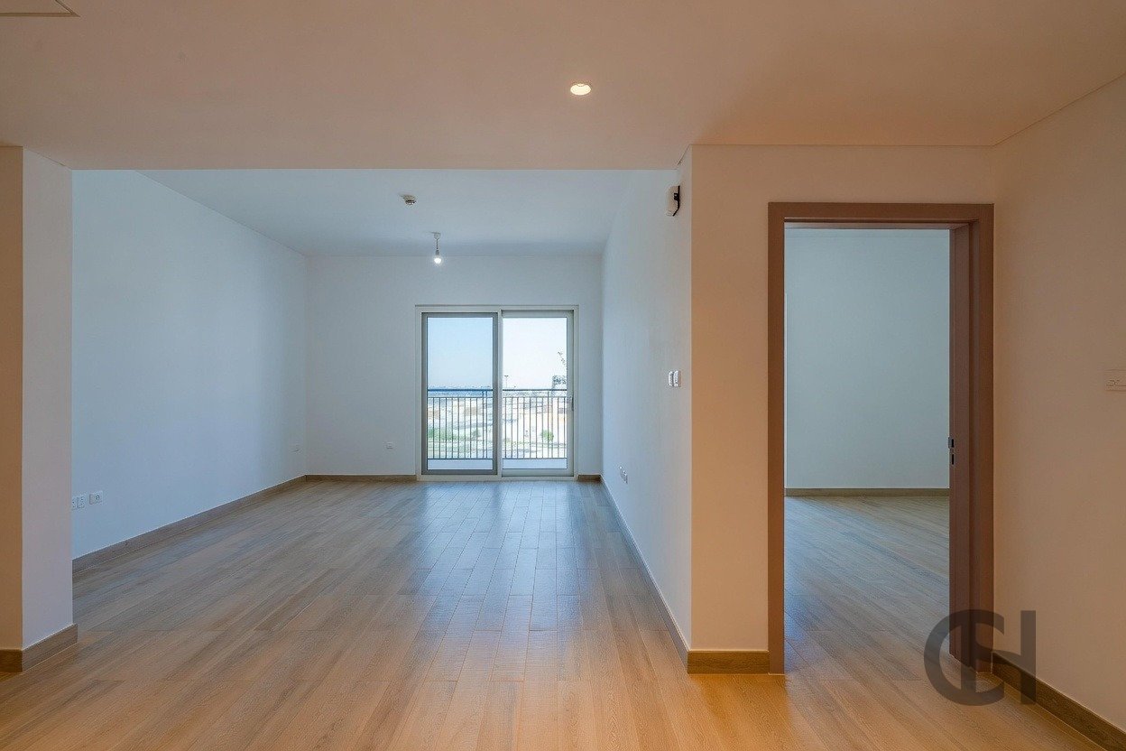 1BR Apartment for rent in Waters Edge, Yas Island, Abu Dhabi with Community View, High Floor, Balcony. View photos, amenities and availability. 1BR Apartment for rent in Waters Edge, Yas Island, Abu Dhabi with Community View, High Floor, Balcony. View photos, amenities and availability.