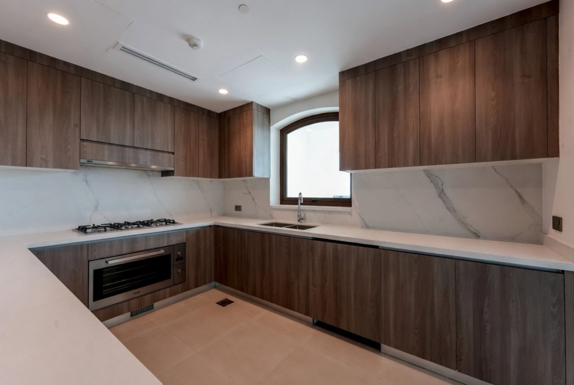 2BR Apartment for Rent in Residences E | Yas Golf Collection