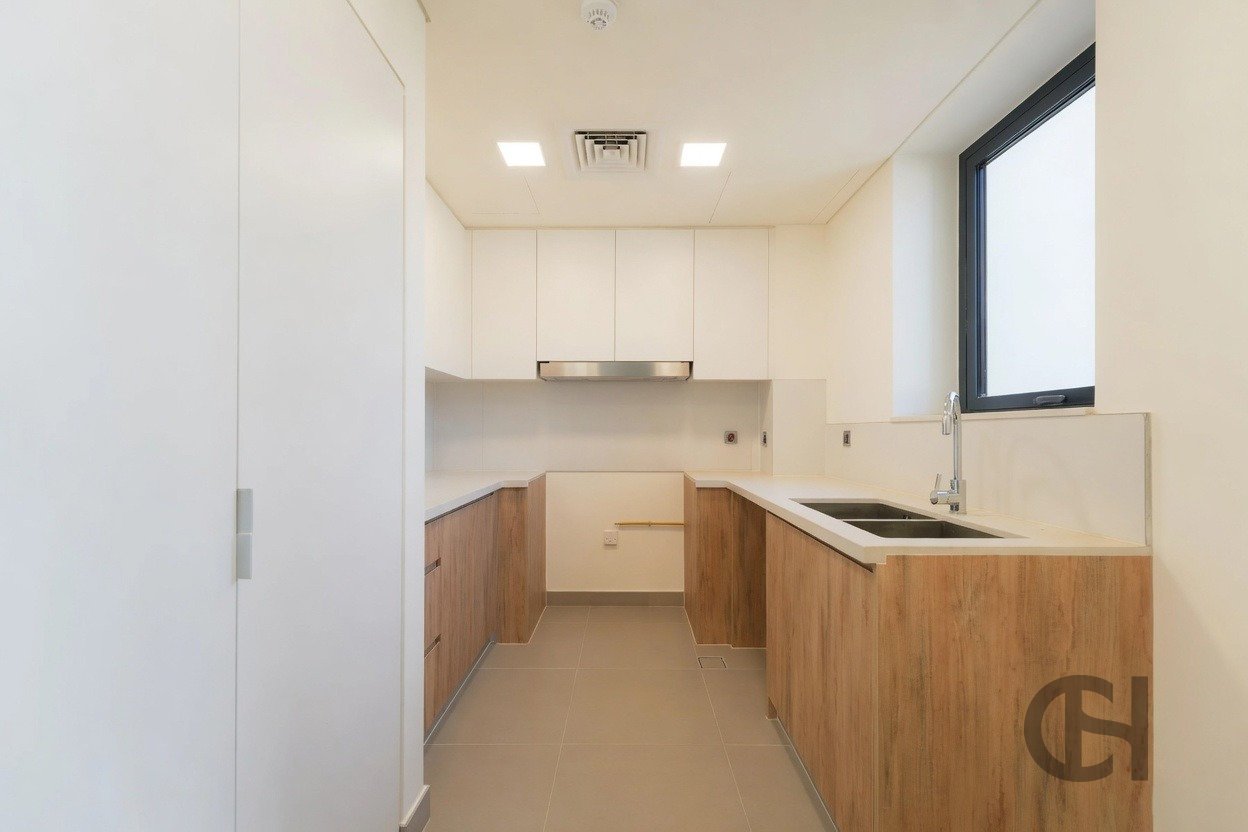 2BR Townhouse for rent in Noya Viva, Yas Island, Abu Dhabi with Single Row, Community View. View photos, amenities and availability. 2BR Townhouse for rent in Noya Viva, Yas Island, Abu Dhabi with Single Row, Community View. View photos, amenities and availability.