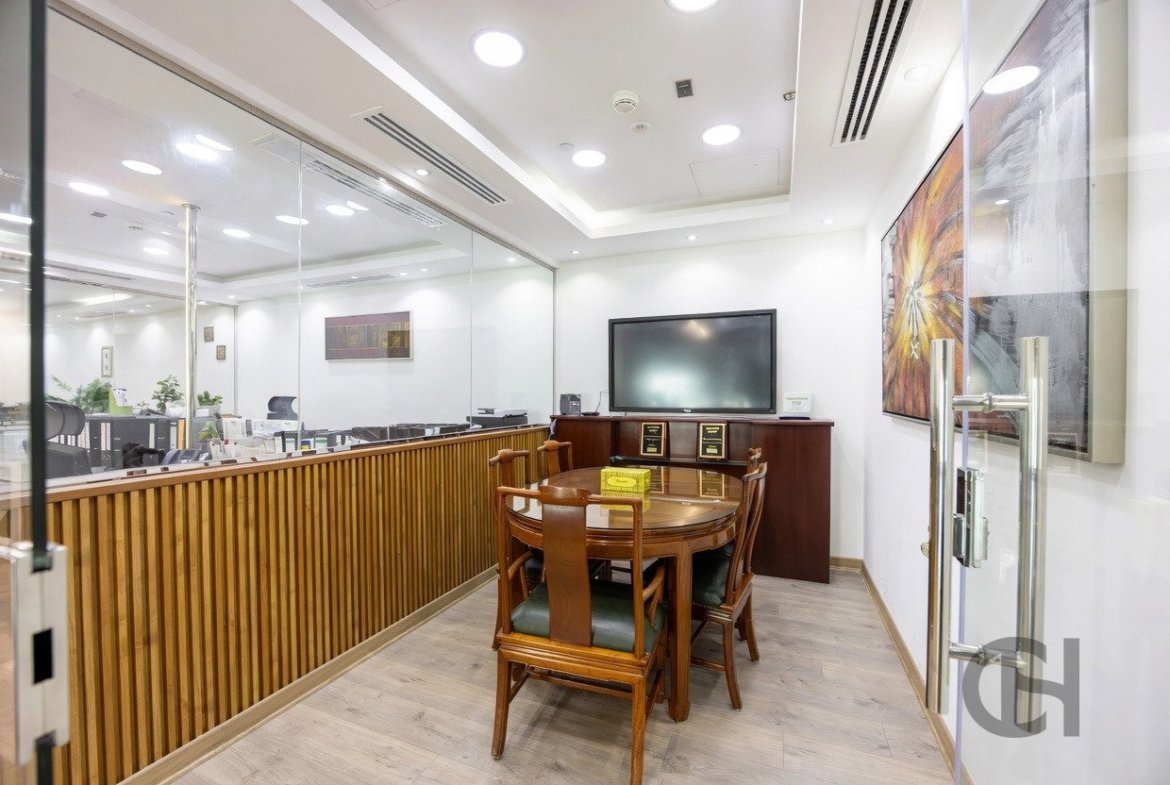 Office for rent in Addax port office tower, Al Reem Island, Abu Dhabi with Canal View. View photos, amenities and availability.