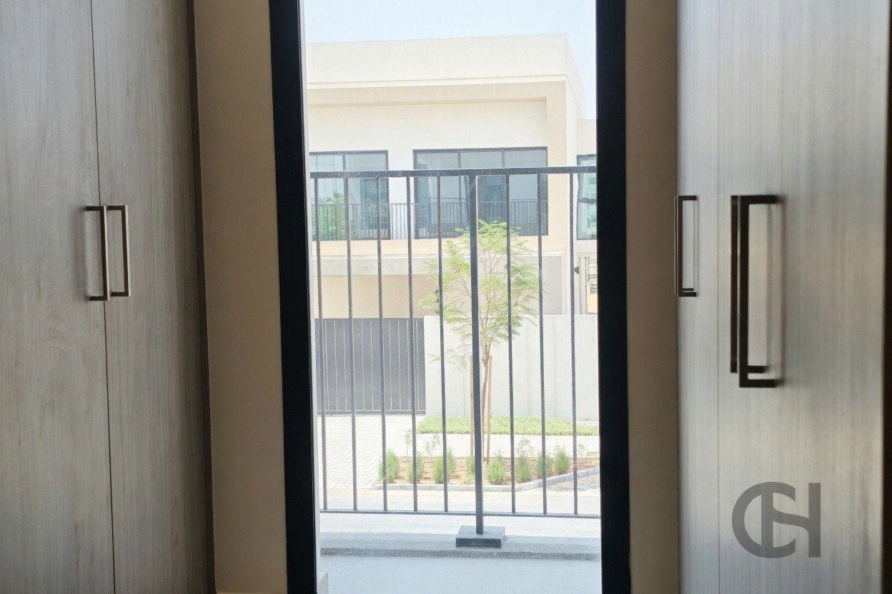 4BR Villa for rent in The Dahlias, Yas Island, Abu Dhabi - property photo 6