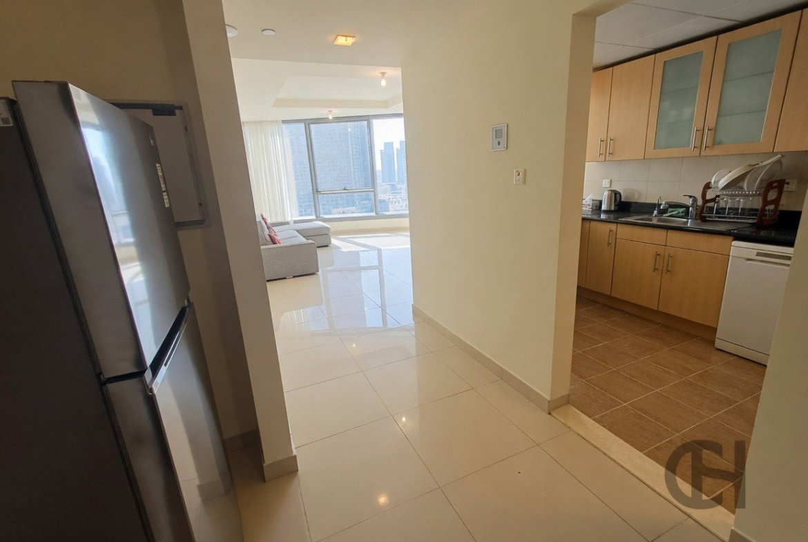 1BR Apartment for Rent in Sun Tower | Canal view
