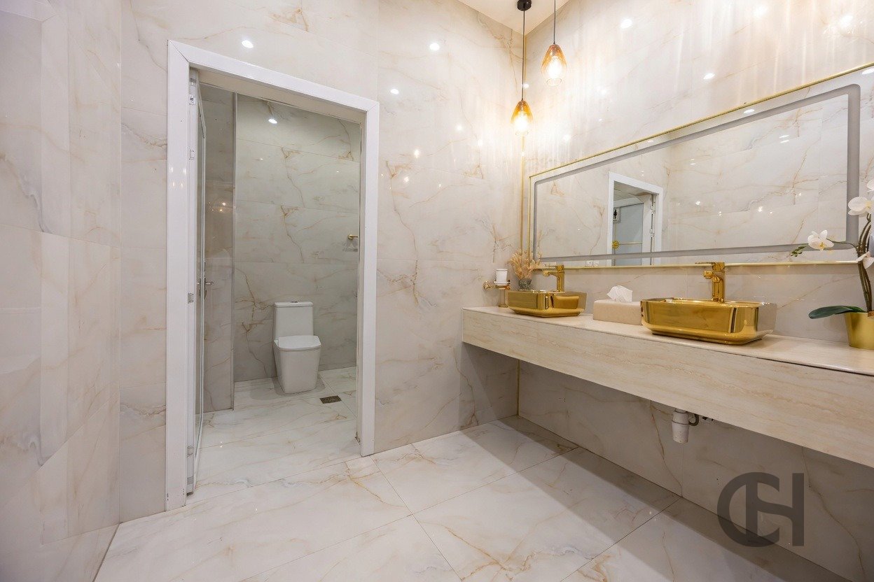 12BR commercial villa for sale in Khalifa City, Abu Dhabi with prime main road visibility, premium finishing and flexible business-use potential.