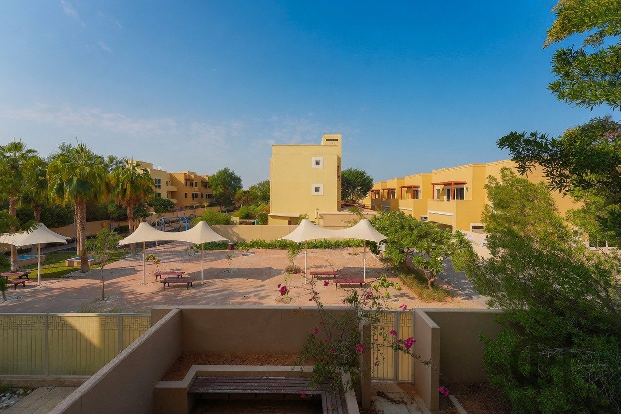 4 Townhouse for sale in Khannour Community - property photo 6