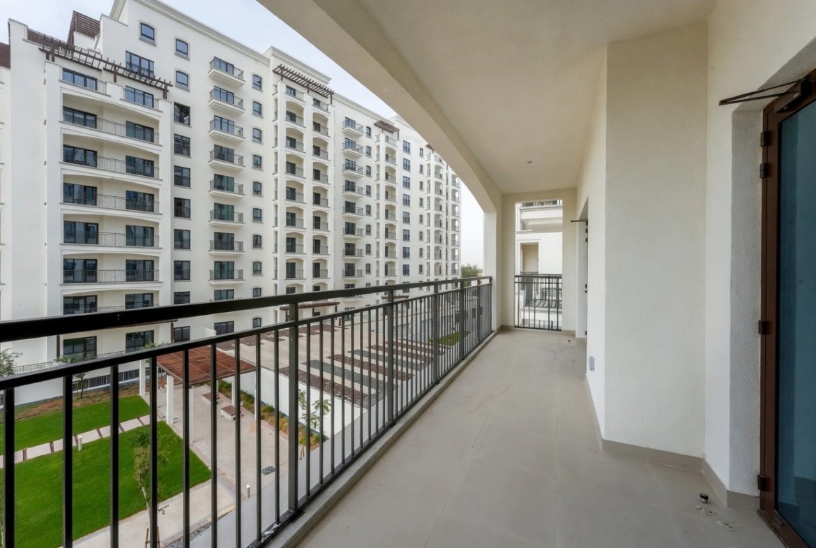 2BR Apartment for Rent in Residences E | Yas Golf Collection