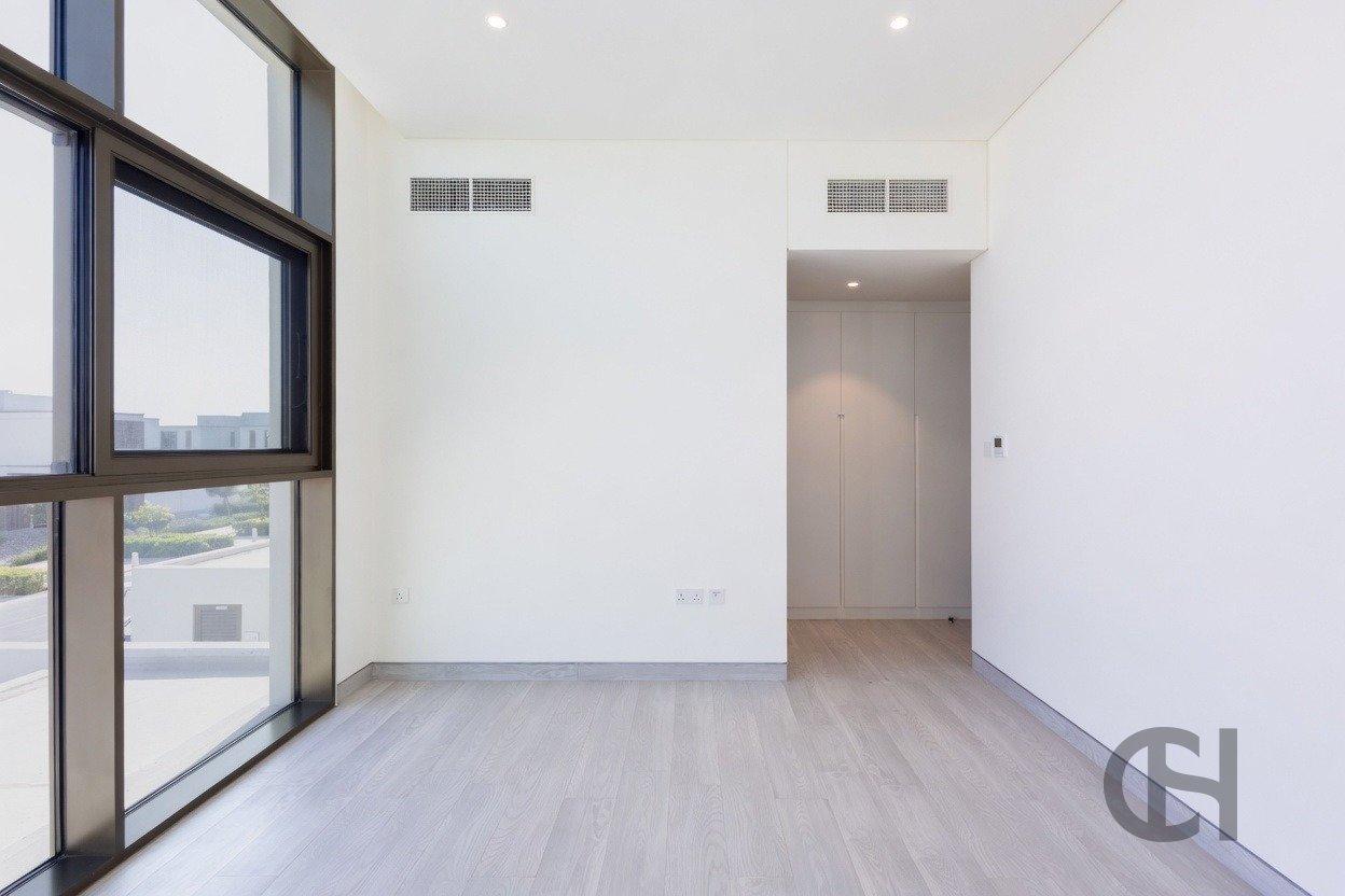 3BR Townhouse for rent in Souk Al Jubail, Al Jubail Island, Abu Dhabi with Single Row, Community View, Balcony. View photos, amenities and availability. 3BR Townhouse for rent in Souk Al Jubail, Al Jubail Island, Abu Dhabi with Single Row, Community View, Balcony. View photos, amenities and availability.