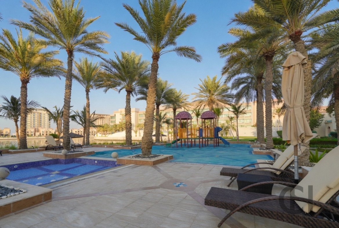 4BR Villa for rent in Al Raha Beach Hotel, Al Raha Beach, Abu Dhabi - property photo 7