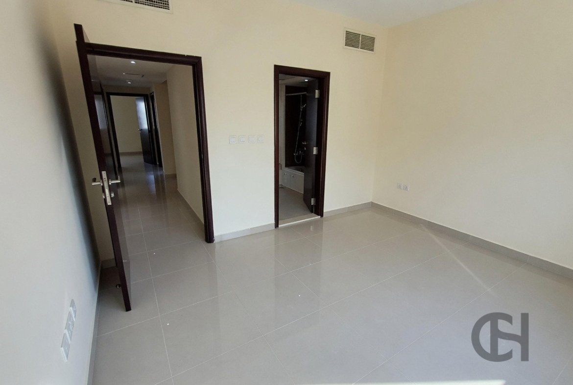 5 Townhouse for sale in Arabian Style - property photo 7