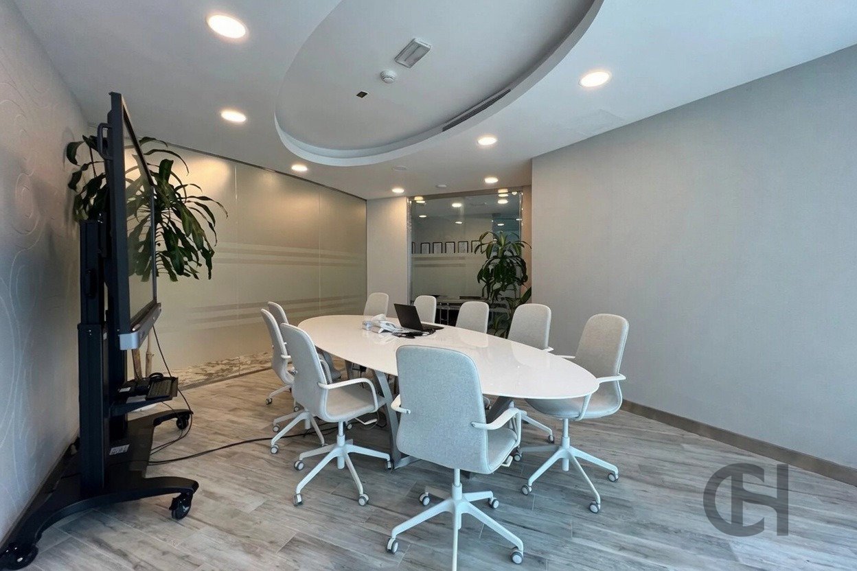 Office for rent in Addax port office tower, Al Reem Island, Abu Dhabi with Sea View, High Floor. View photos, amenities and availability.