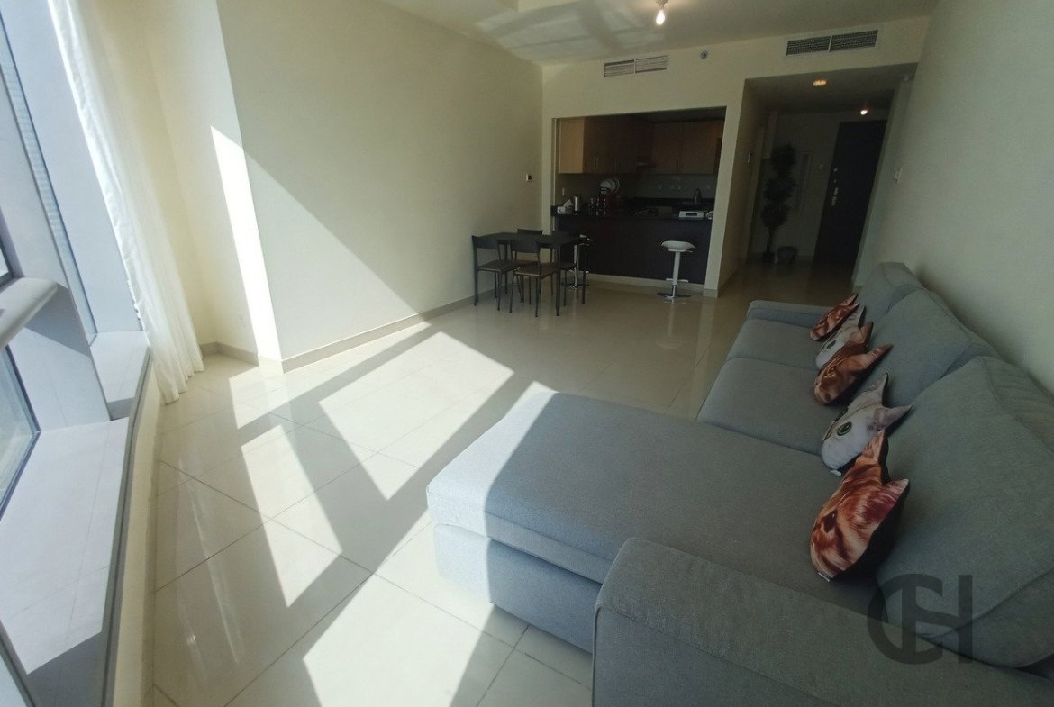 1BR Apartment for Rent in Sun Tower | Canal view